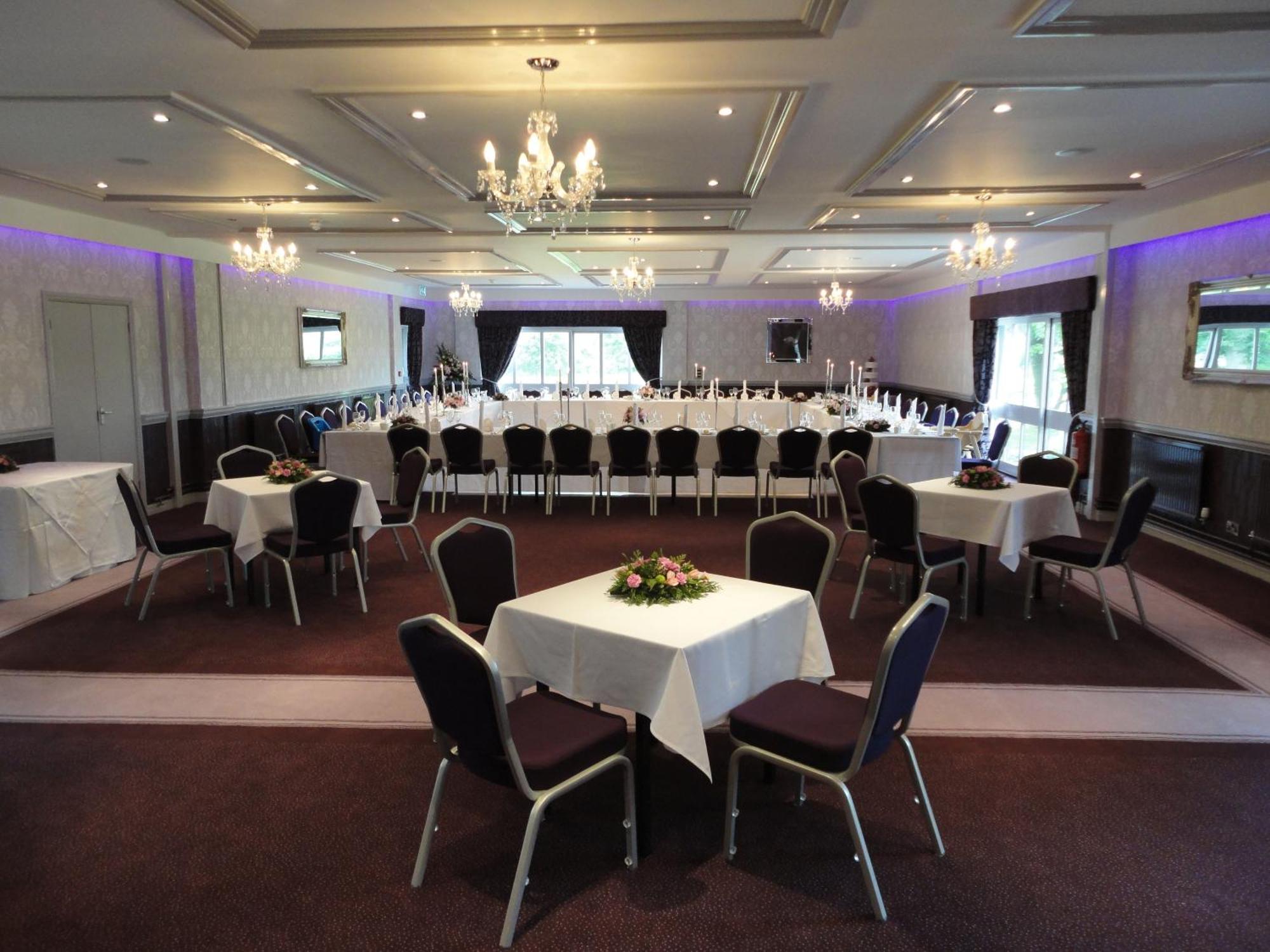 Maesmawr Hall Hotel Caersws Esterno foto
