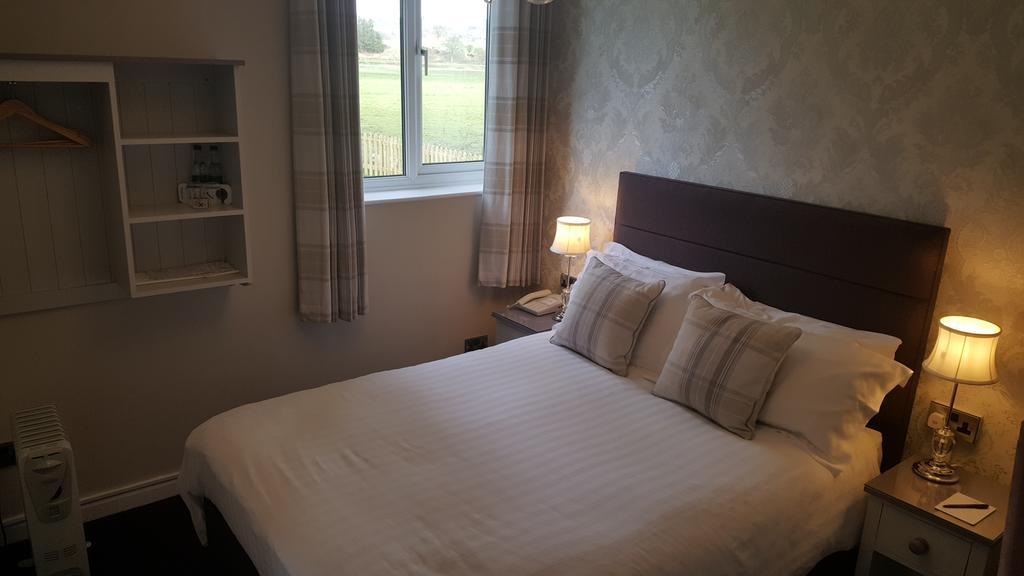Maesmawr Hall Hotel Caersws Esterno foto