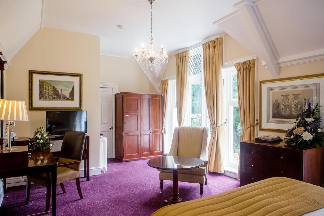 Maesmawr Hall Hotel Caersws Esterno foto