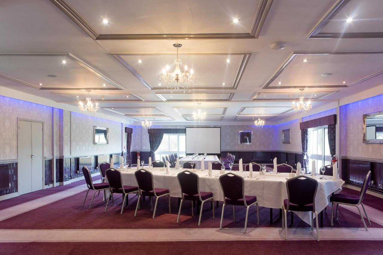 Maesmawr Hall Hotel Caersws Esterno foto